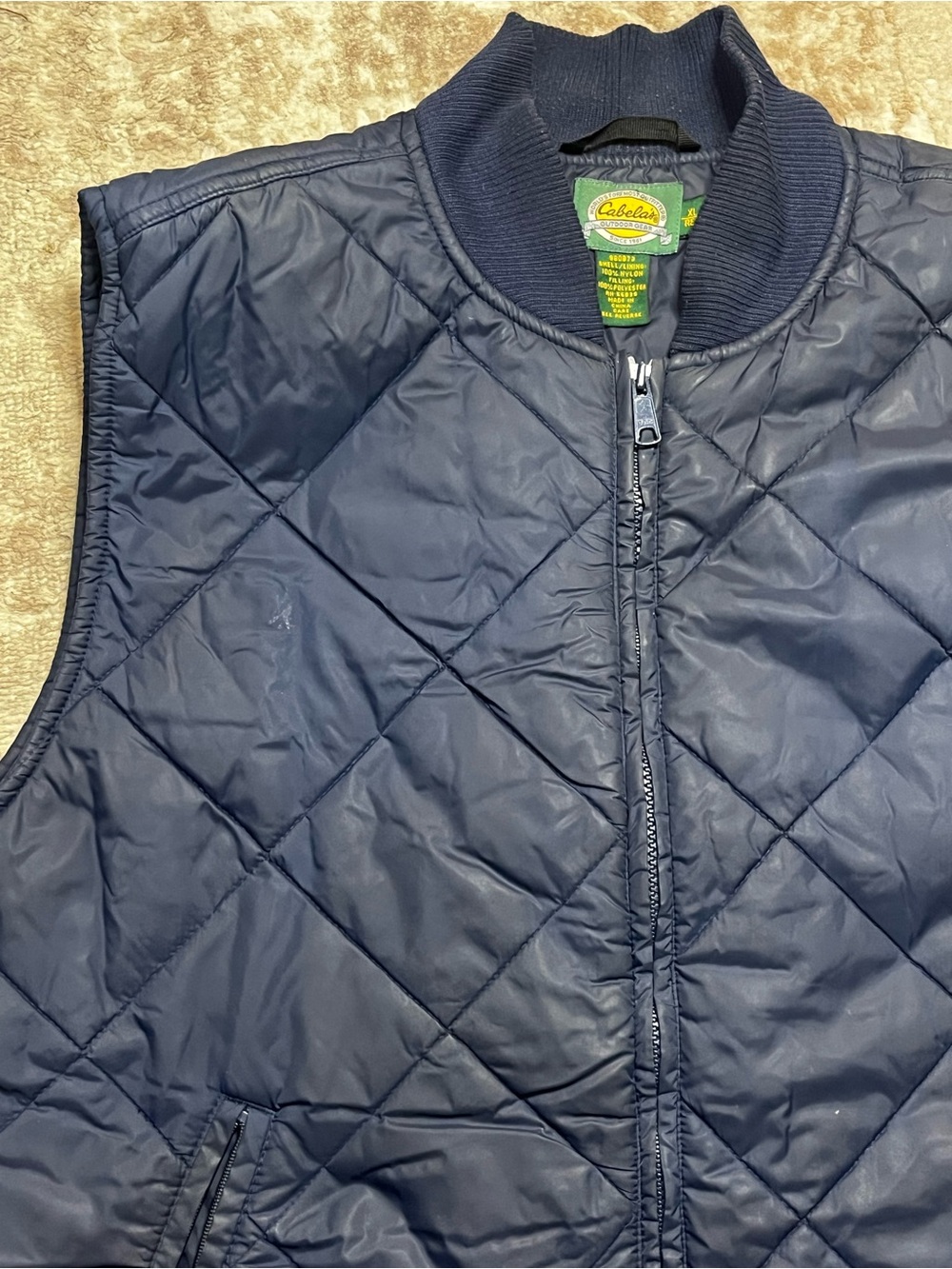 Cabelas Mens XL REG Navy Blue Quilted Thinsulate Puffer Vest Jacket Full Zip